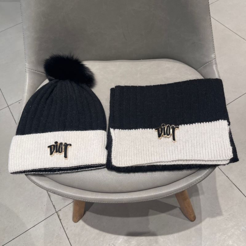 Christian Dior Caps Scarfs